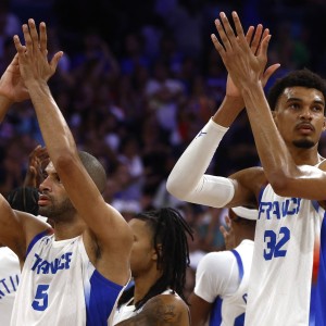 ggbet下载-巴图姆：文班打出了MVP级别赛季 但我觉得他还有很多东西没参透